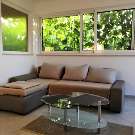 Miramaris Apartament