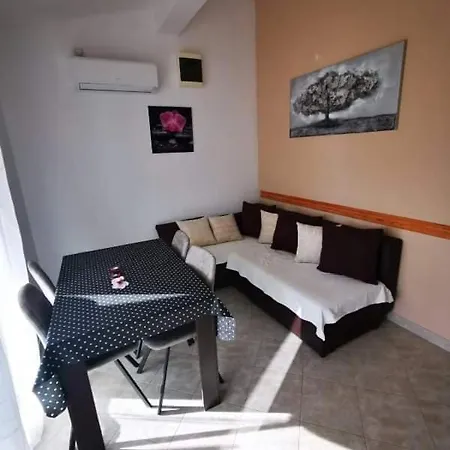 Apartment Miramaris
