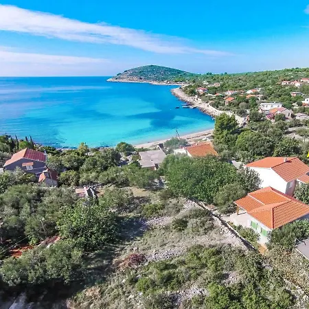 Διαμέρισμα Miramaris *